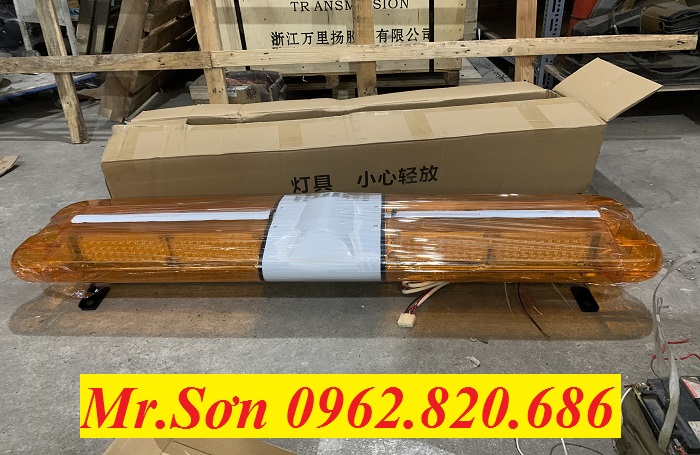 đèn xe cứu hộ giao thông