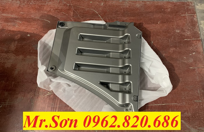 ốp chân cánh cửa xe hyundai xcient 