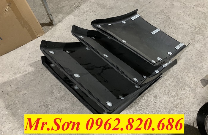 chắn bùn xe howo a7 