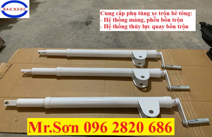 ty quay điều chỉnh máng xe trộn bê tông