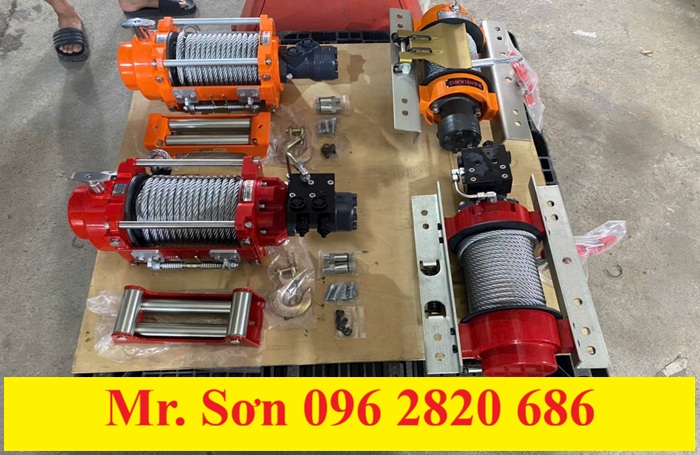 tời thủy lực lắp cho xe cứu hộ giao thông