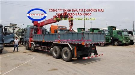 Xe tải 4 chân camc gắn cẩu unic 10 tấn 4 đốt