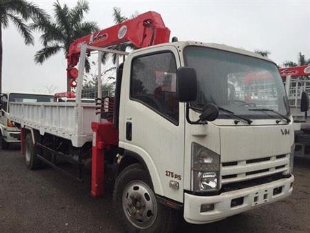 Xe tải Isuzu VM gắn cẩu Unic 5 tấn 4 đốt URV554