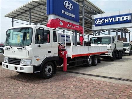 Xe Tải Hyundai HD210 gắn cẩu UNIC 4 tấn UR-V544 (4 tấn 4 đốt)