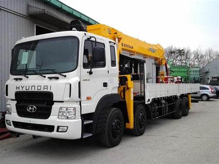 Xe tải Hyundai HD250 gắn cẩu Soosan 7 tấn - SCS746L